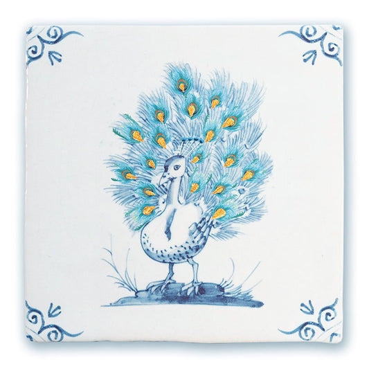 Tegeltje met een pauw in blauwe en gele kleuren