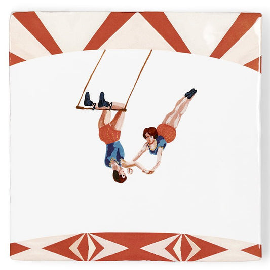 Tegeltje met trapezeartiesten in circusmotief